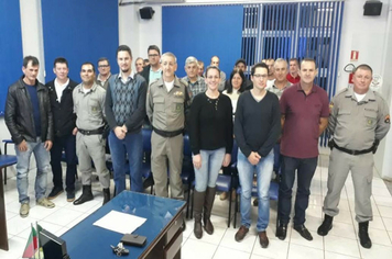 Medidas de segurança são discutidas em reunião