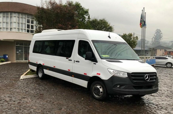 AQUISIÇÃO DE UMA VAN PARA A SAÚDE