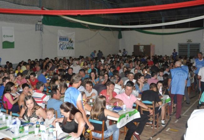 Festa do Frango recebe um grande público