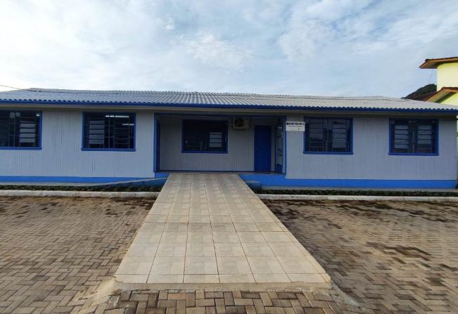 Prefeitura entrega novo local para atendimentos da Agricultura e Emater