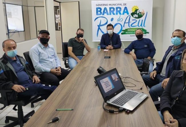 PROGRAMAS DE DESENVOLVIMENTO AGROPECUÁRIOS FOI TEMA DE VISITA