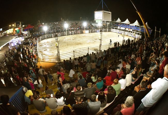 EXPOBARRA faz história com grande público e destaque para o rodeio coutry