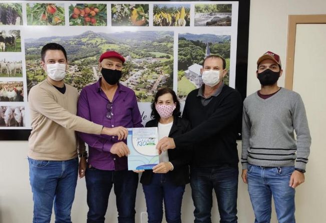 INCENTIVO À AVICULTURA