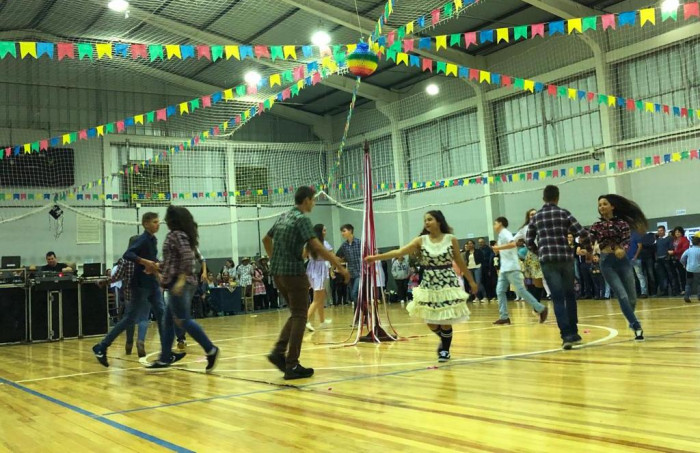 Escola Cardeal Leme promove Festa Junina
