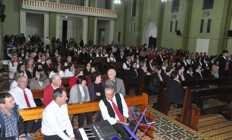 Encontro de Corais e jantar italiano foi um sucesso