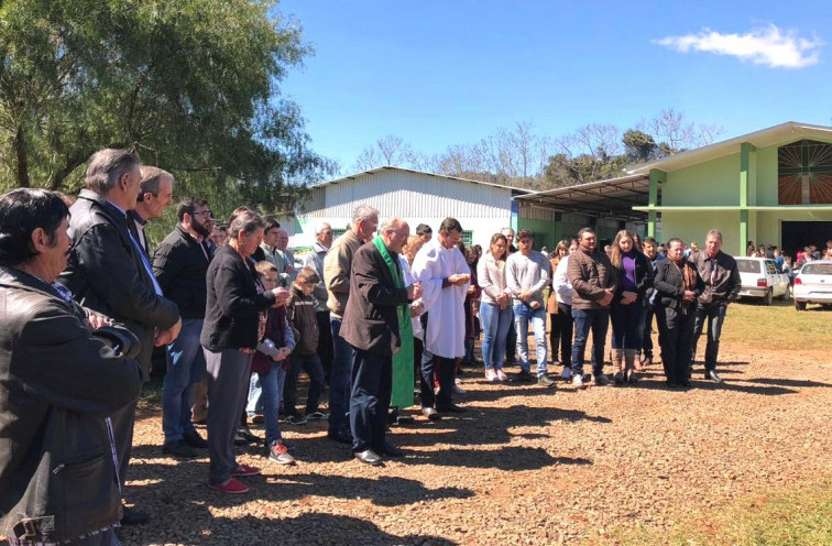 Comunidade do Jubaré recebe pórtico de identificação