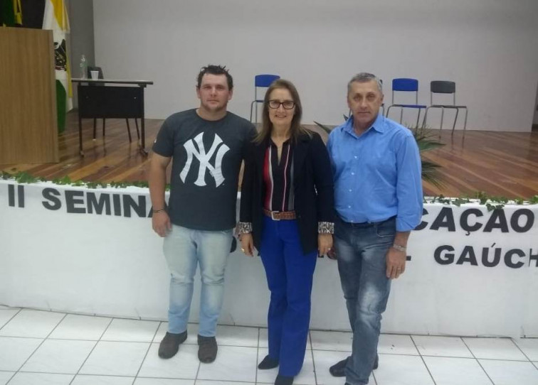 Barra do Rio Azul presente no seminário de educação fiscal