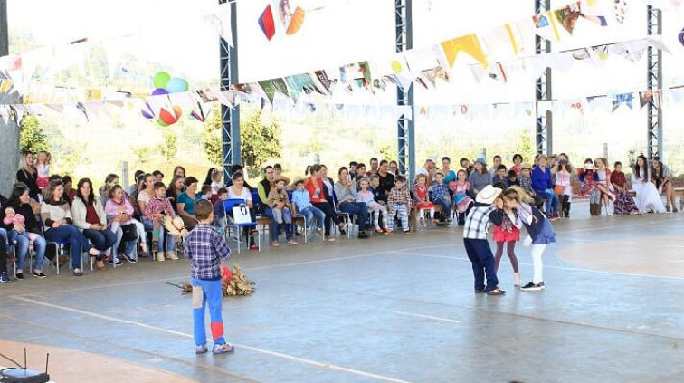 Escola Jubaré promove Festa de São João