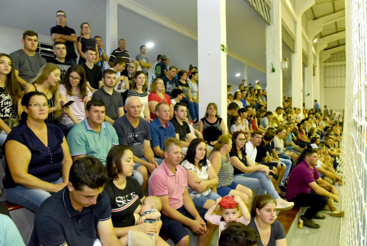 Ampliação e reforma do ginásio municipal