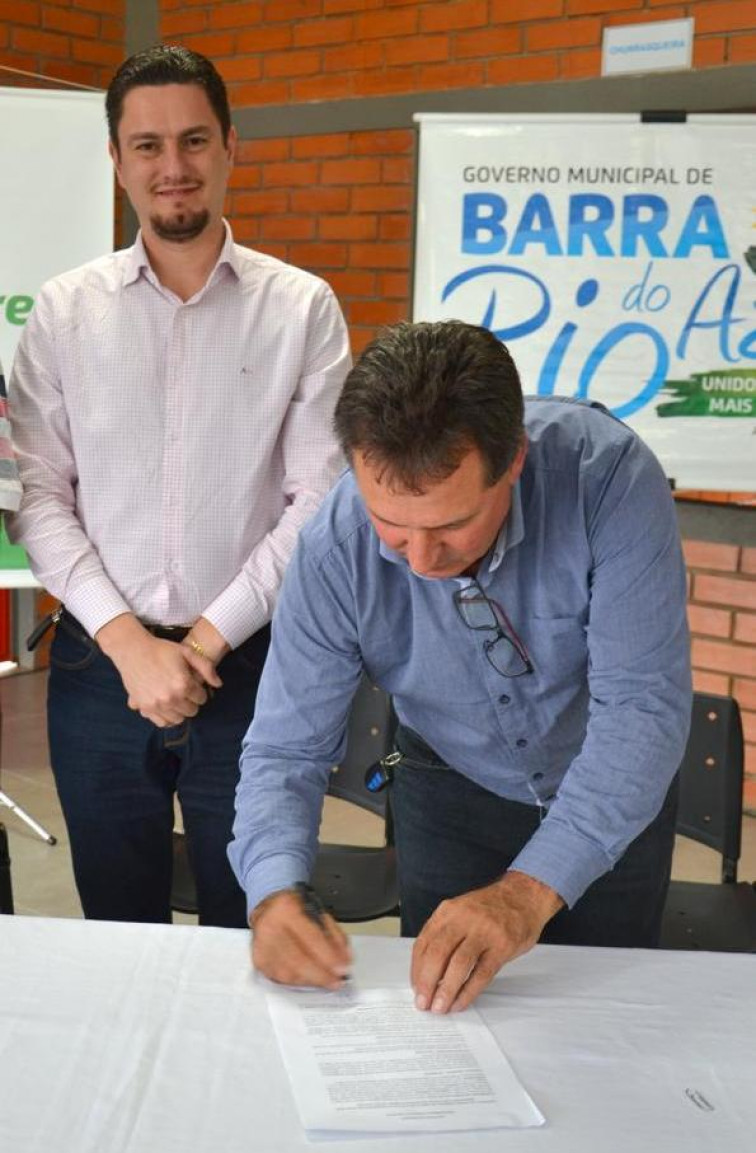 Funcionalismo Público Municipal passa a receber salário pela Sicredi UniEstados