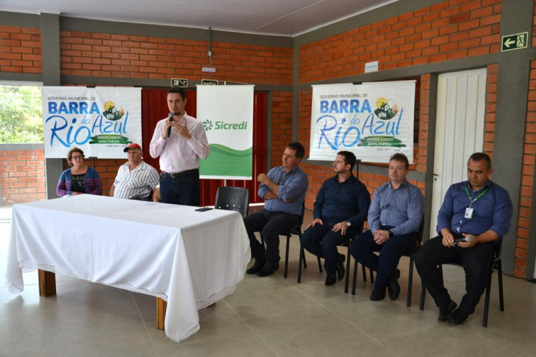 Funcionalismo Público Municipal passa a receber salário pela Sicredi UniEstados