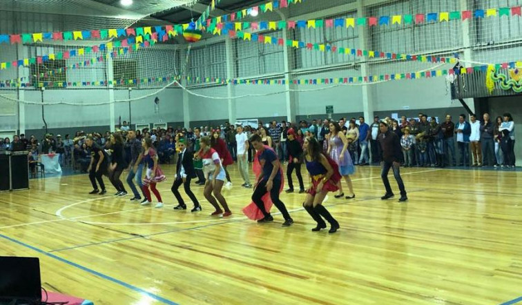 Escola Cardeal Leme promove Festa Junina