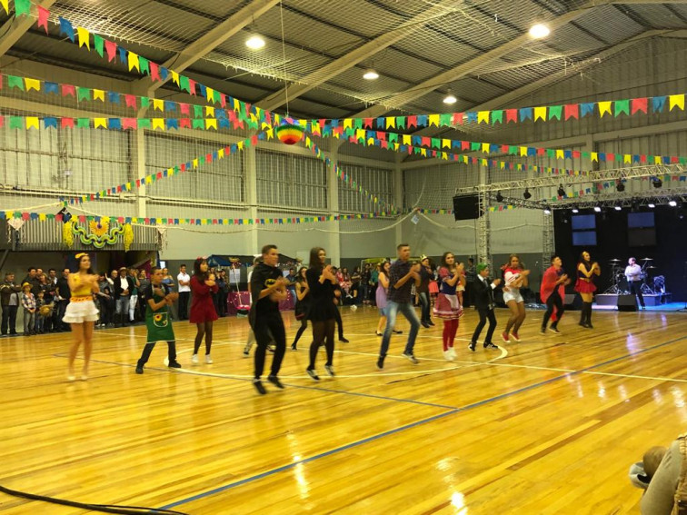 Escola Cardeal Leme promove Festa Junina