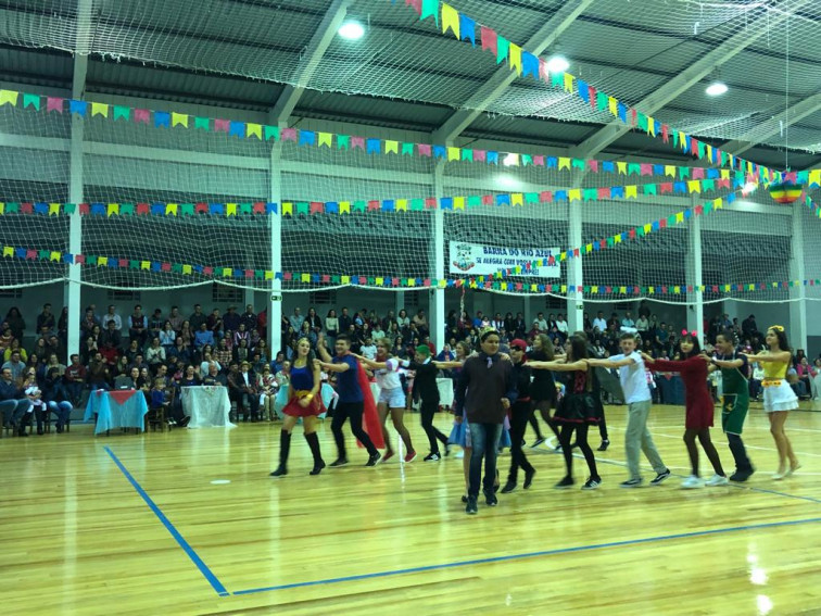 Escola Cardeal Leme promove Festa Junina