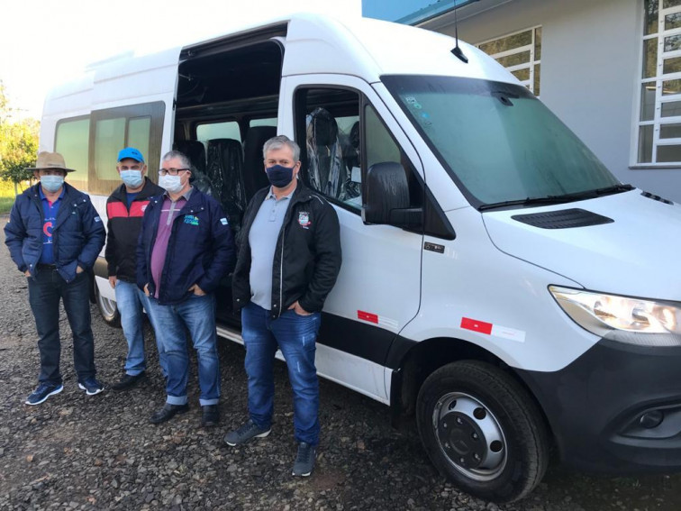 AQUISIÇÃO DE VAN PARA A SAÚDE