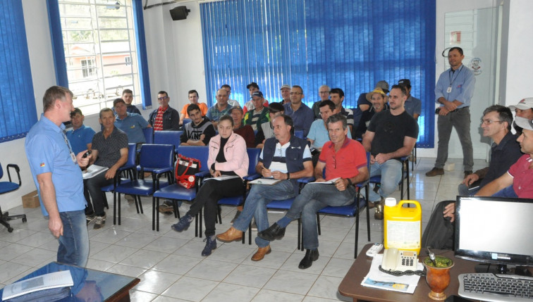 3º Módulo do Curso de Citricultura é realizado no Município