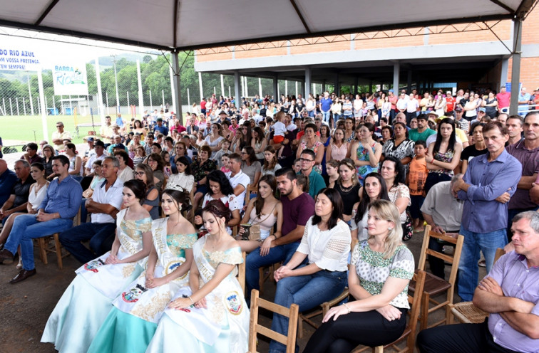  Barra do Rio Azul inaugura Centro de Eventos