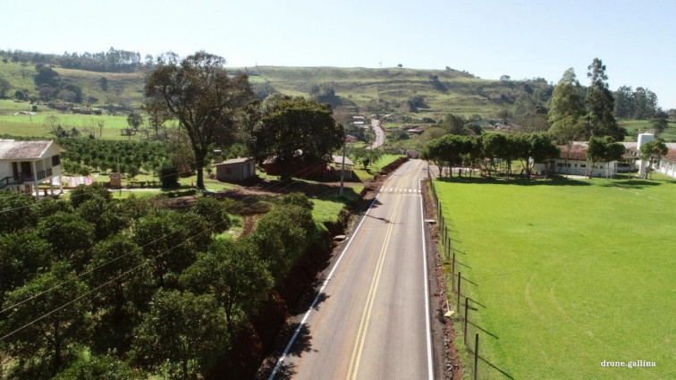 OBRA DE PAVIMENTAÇÃO É CONCLUÍDA NA COMUNIDADE DO JUBARÉ