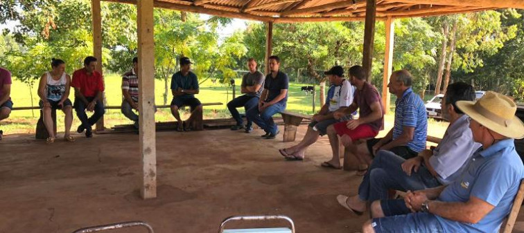 Reunião para tratar da rede de água