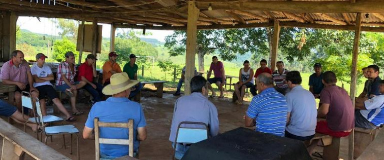 Reunião para tratar da rede de água