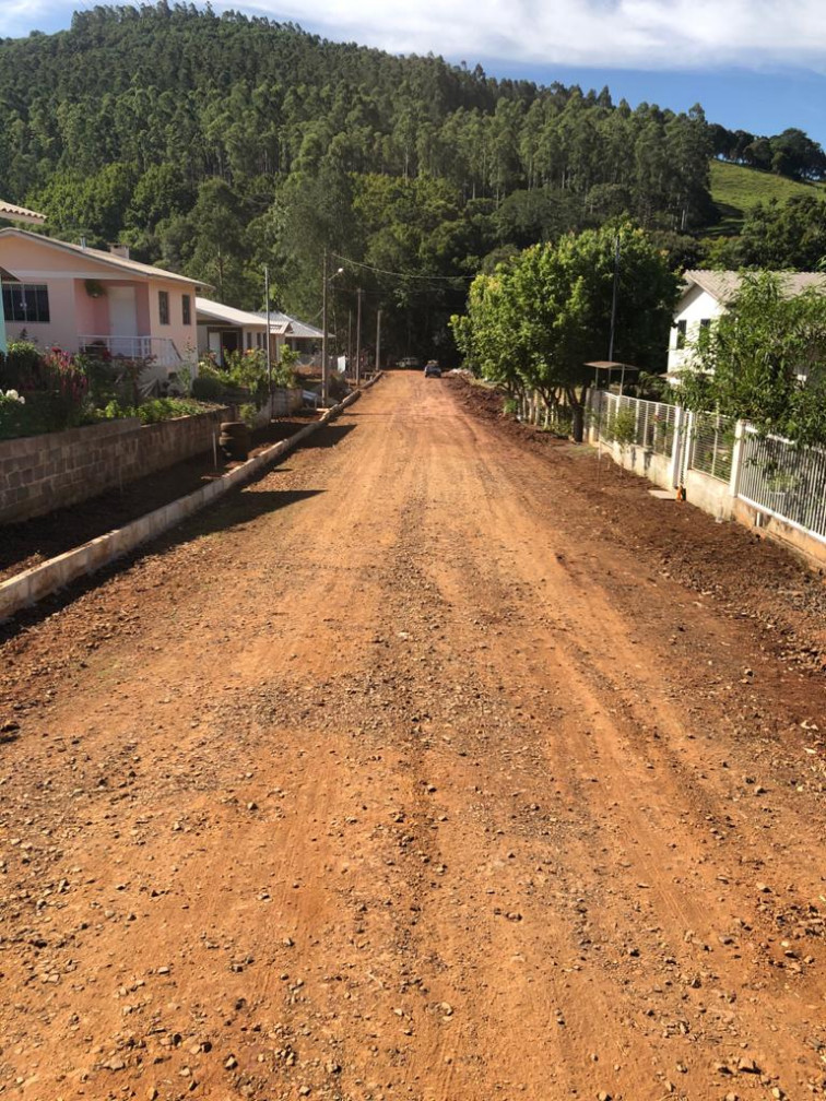 Obra de pavimentação em paver