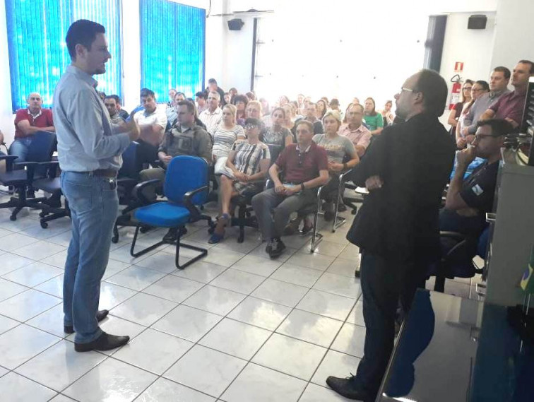 Promotor de Justiça fala dos direitos da criança e do adolescente