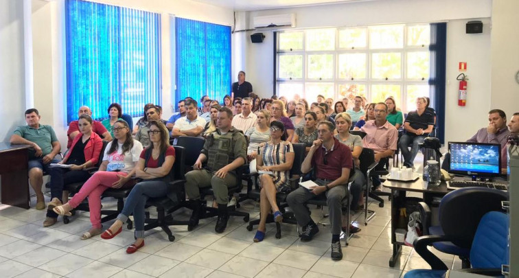 Promotor de Justiça fala dos direitos da criança e do adolescente