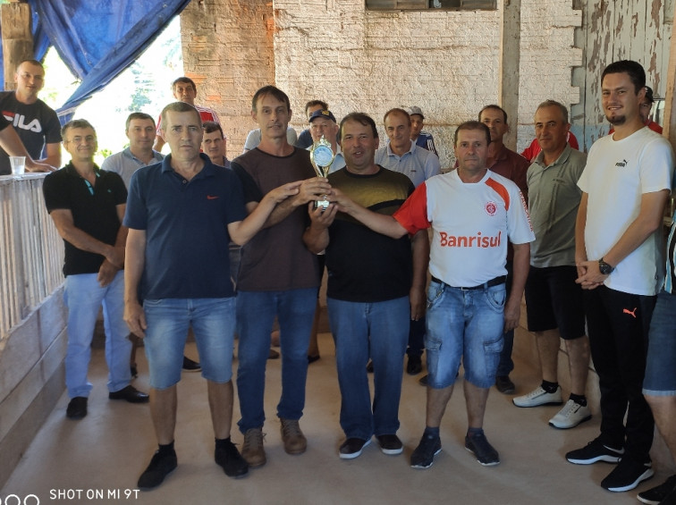 BAR KAMINSKI CONQUISTA O TÍTULO DO CAMPEONATO DE BOCHA 