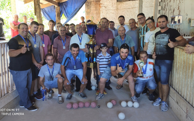 BAR KAMINSKI CONQUISTA O TÍTULO DO CAMPEONATO DE BOCHA 